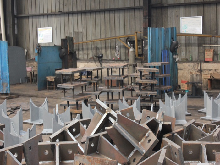 江阴螺栓球支座